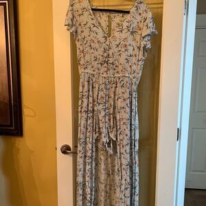 American Eagle Romper And Dress Floral sz L